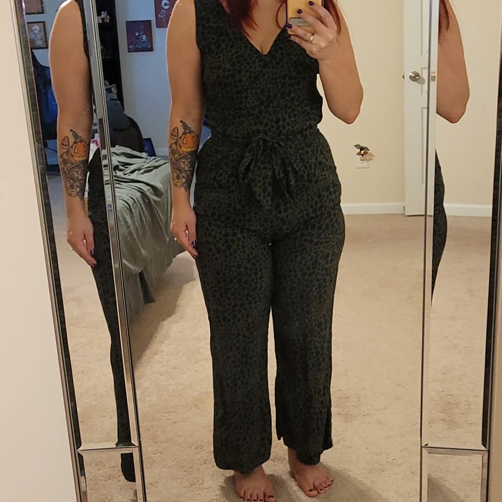 Abercrombie & Fitch Green Leopard Jumpsuit Women's Size XS - Picture 8 of 10